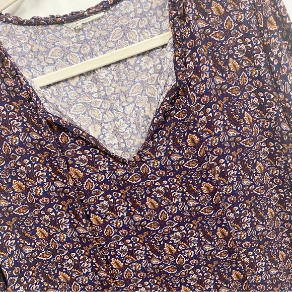 Bobeau Navy & Brown Boho Ditsy Floral V-neck Tassel Blouse - Picture 2 of 9